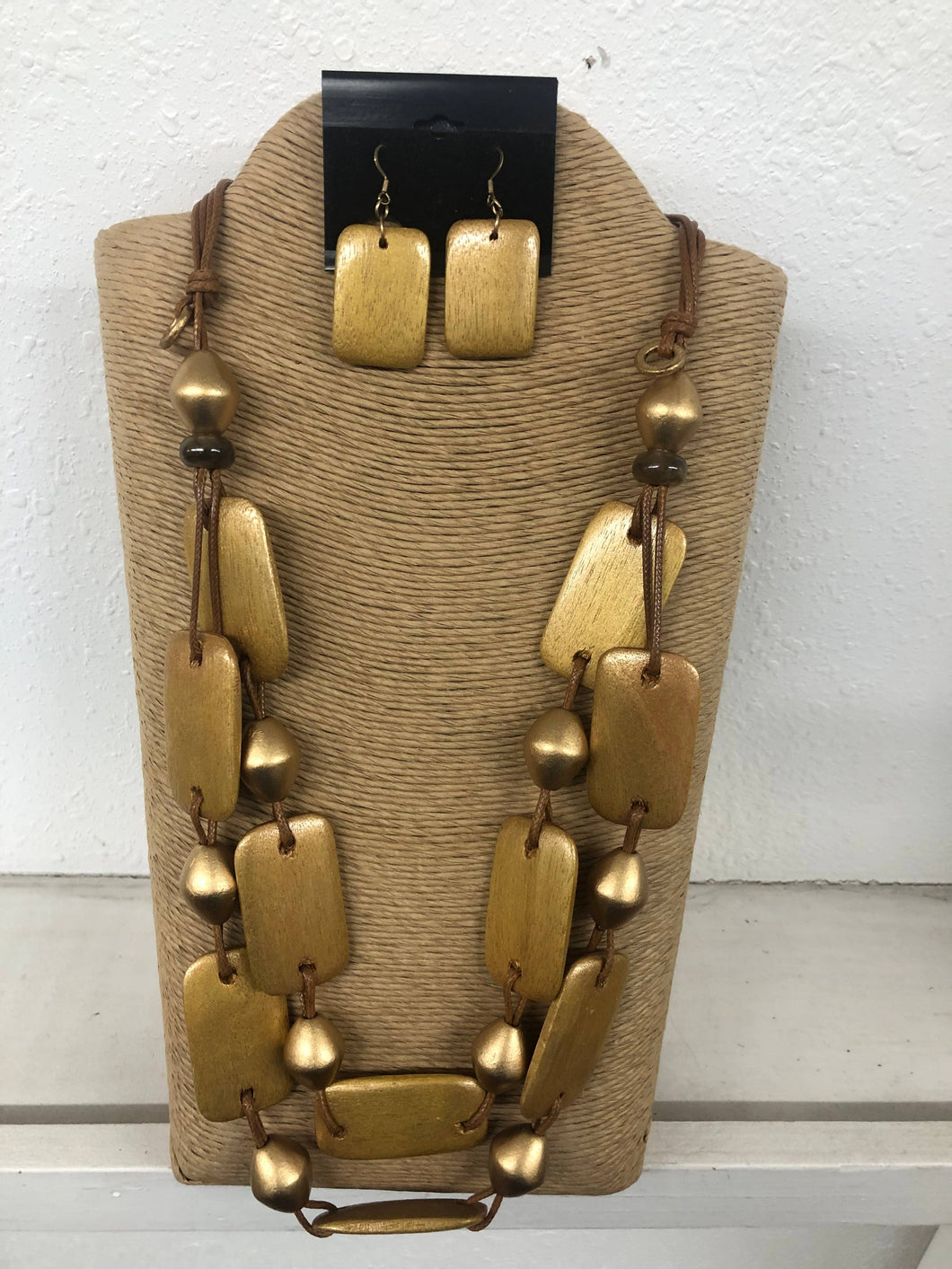 BROWN ADJUSTABLE WAX CORD WITH RECTANGULAR WOOD NECKLACE SET